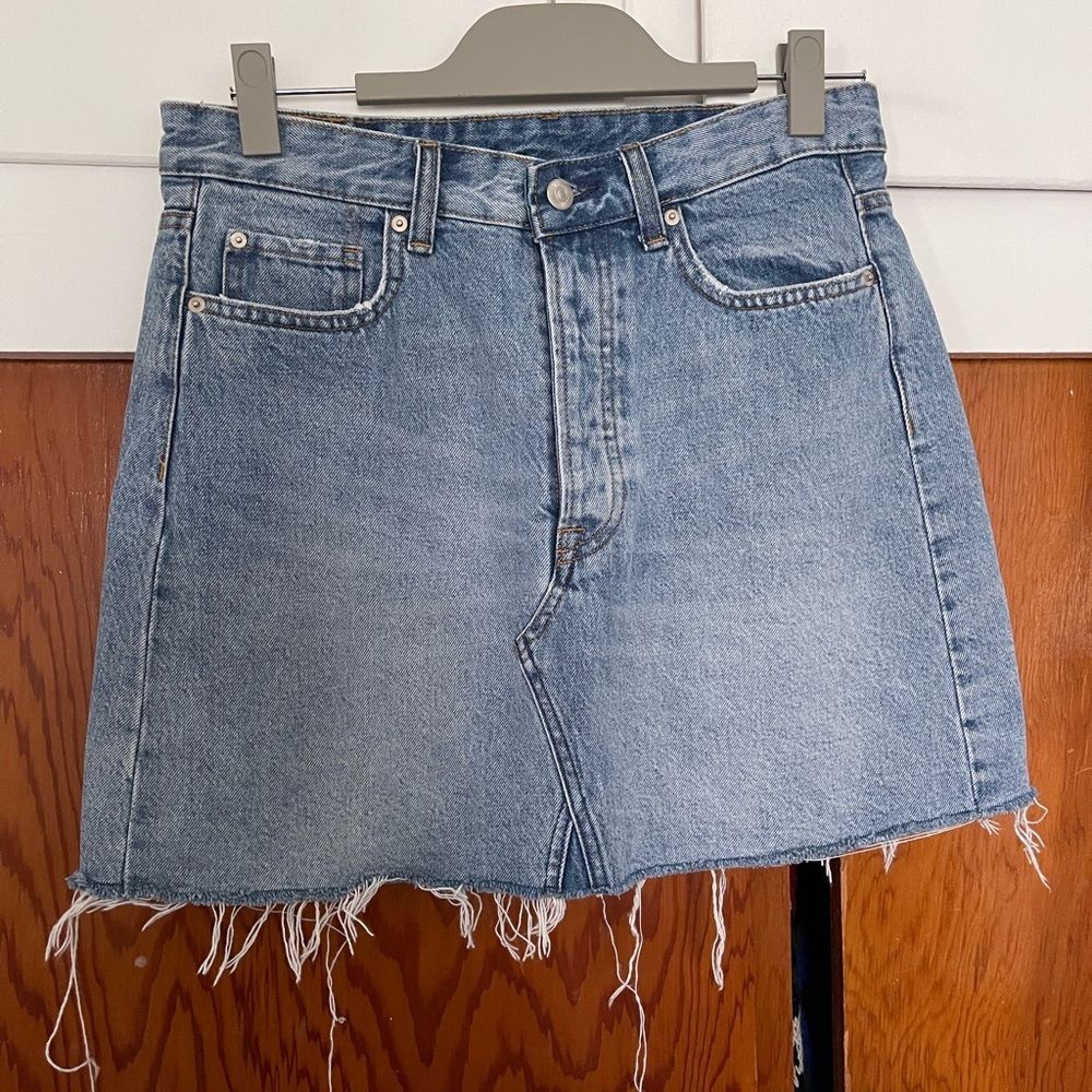 H&M denim mini skirt - Picture 9 of 10